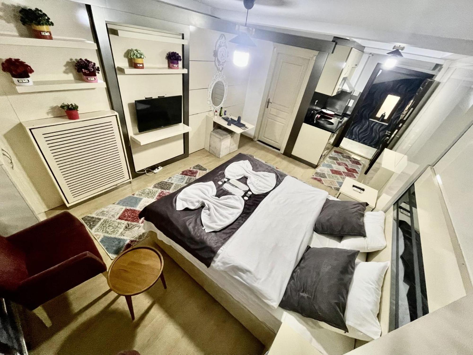 Taksim Pera Center Residence Hotel Istanbul Bagian luar foto
